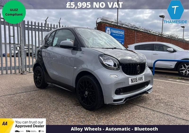 Used Smart ForTwo Coupé Passion 71 HP (52 kW) 2016 White Coupe