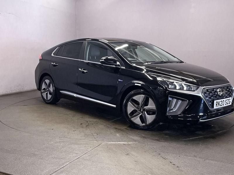 Black Used 2020 Hyundai Ioniq Premium SE Sedan | £15,499 (Fair price) - Image 1/4