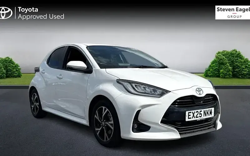 Used Toyota Yaris Design 116 HP (85 kW) 2025 Hatchback