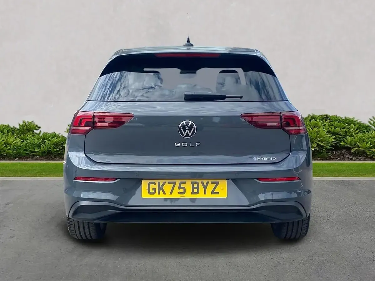 Used VW Golf VIII Match 204 HP (150 kW) 2025 Grey Hatchback