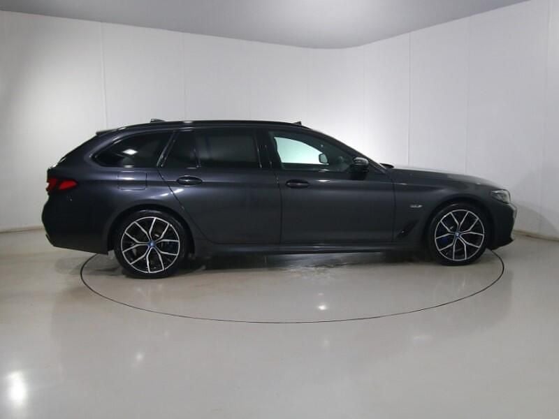 Used BMW 530e M Sport 288 HP (211 kW) 2023 Grey Estate