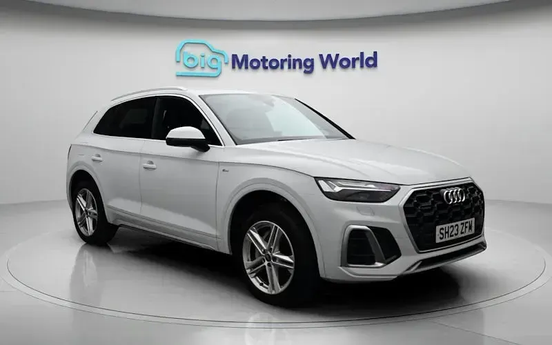 Used Audi Q5 S-Line 299 HP (219 kW) 2023 White SUV