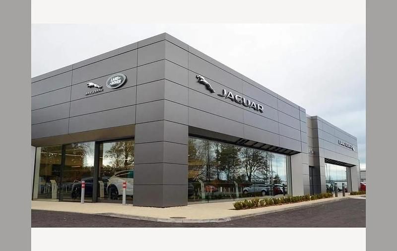 Used Land Rover Range Rover Sport 245 HP (180 kW) 2025 Black SUV