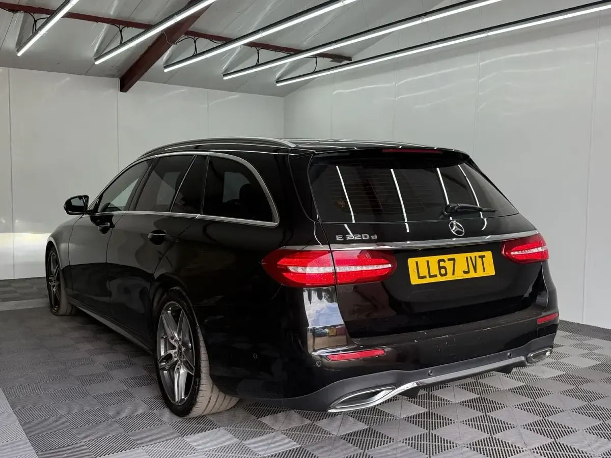 Used Mercedes E220 AMG line 194 HP (142 kW) 2017 Black Estate