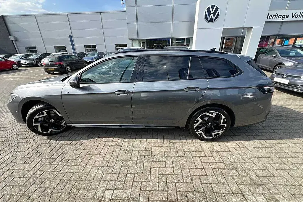 New VW Passat 204 HP (150 kW) 2026 Estate