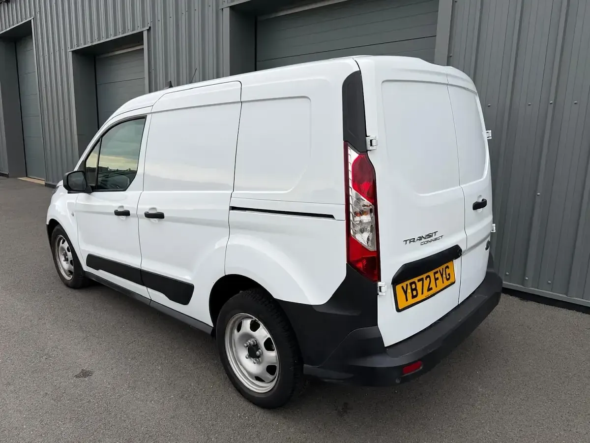 Used Ford Transit Connect 100 HP (73 kW) 2022 White MPV