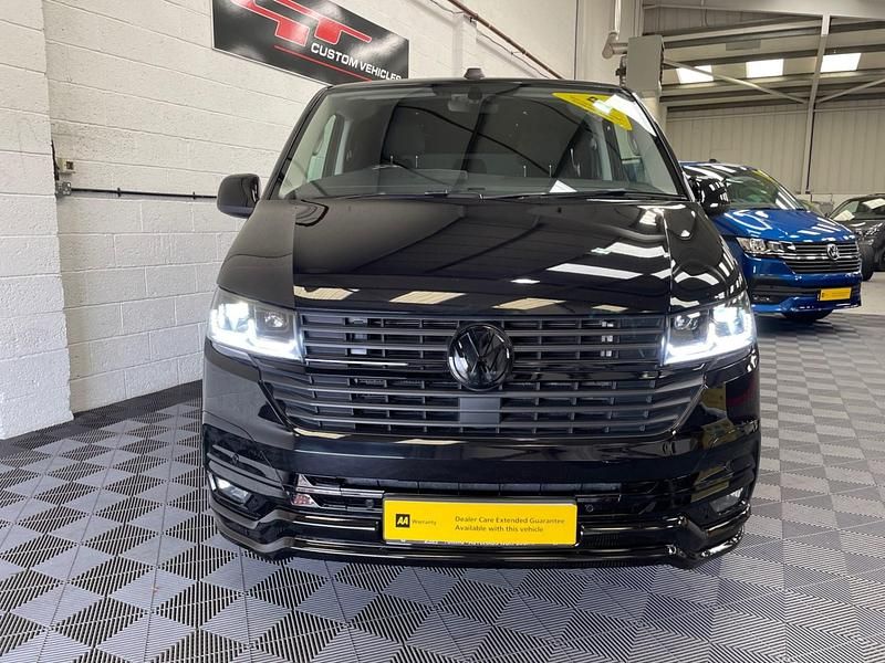 Used VW Transporter Highline 150 HP (110 kW) 2022 Black Van