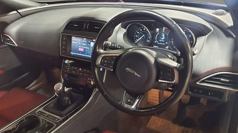 Used Jaguar XE R-Sport 180 HP (132 kW) 2016 Black Sedan