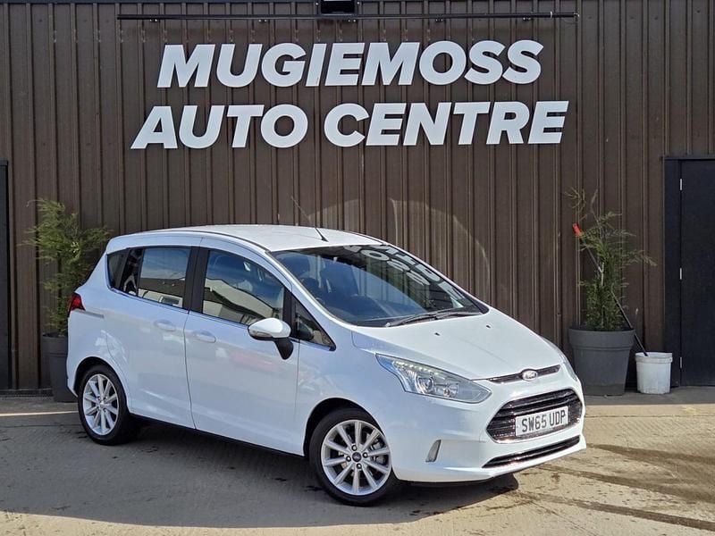 Used Ford B-MAX Titanium 105 HP (77 kW) 2015 White MPV