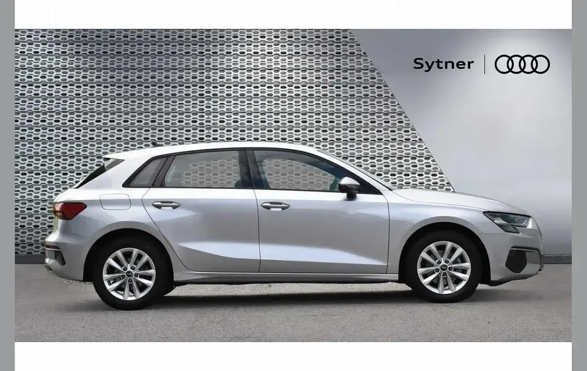 Usado Audi A3 147 HP (108 kW) 2022 Prateado Sedan