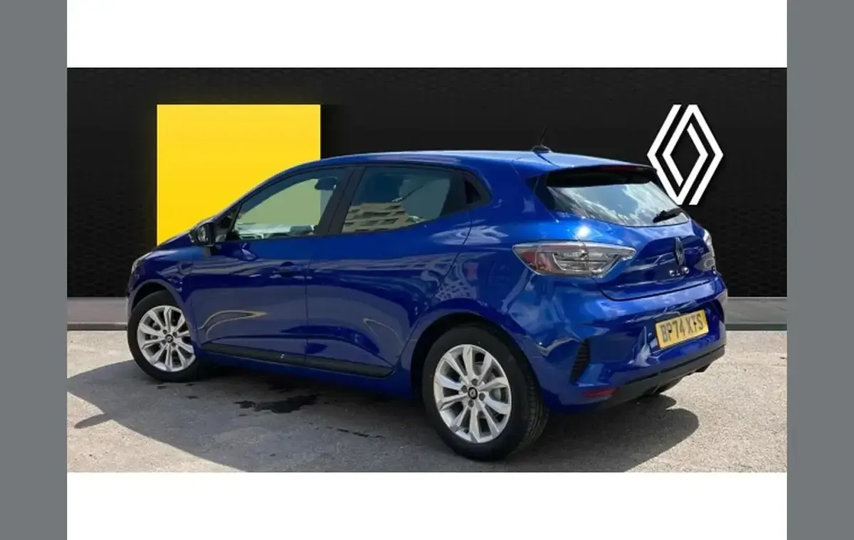 Used Renault Clio Evolution 143 HP (105 kW) 2025 Blue Hatchback