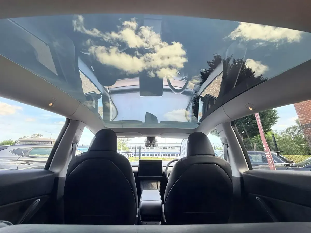 Used Tesla Model Y RWD 219 kW (299 HP) 2024 Black SUV