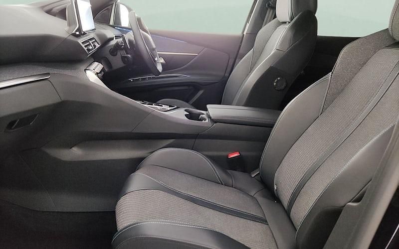 Used Peugeot 3008 Allure+ 136 HP (100 kW) 2023 SUV