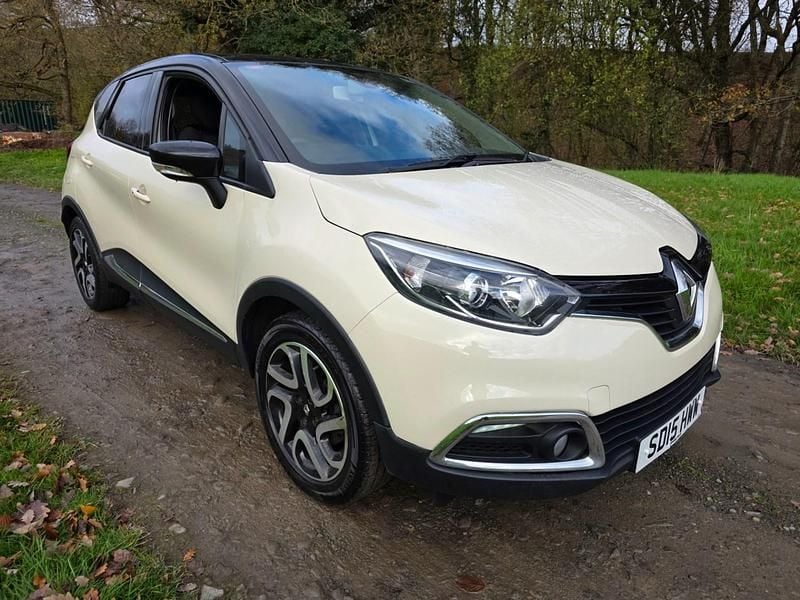 Cream Used 2015 Renault Captur Dynamique SUV | £3,995 (Super price) - Image 1/4