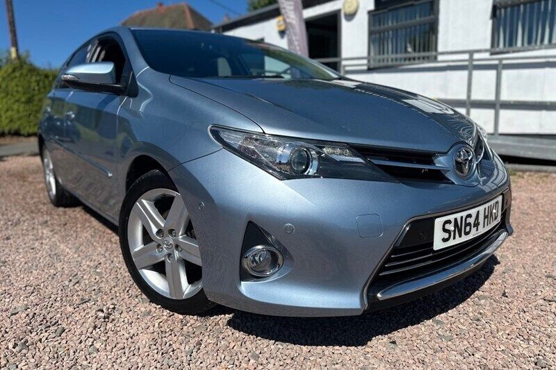 Used 2014 Toyota Auris | £6,995 (Fair price) - Image 1/1