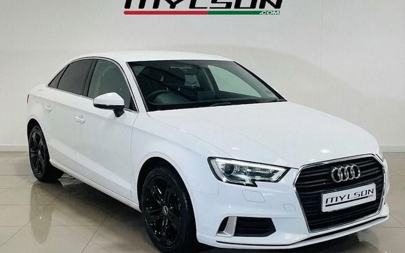 Begagnad Audi A3 Sport 150 HK (110 kW) 2018 Sedan