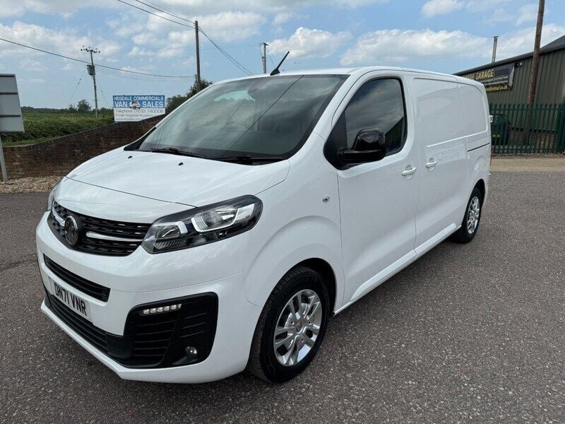 White Used 2021 Vauxhall Vivaro Sportive Van | £9,495 (Super price) - Image 1/4