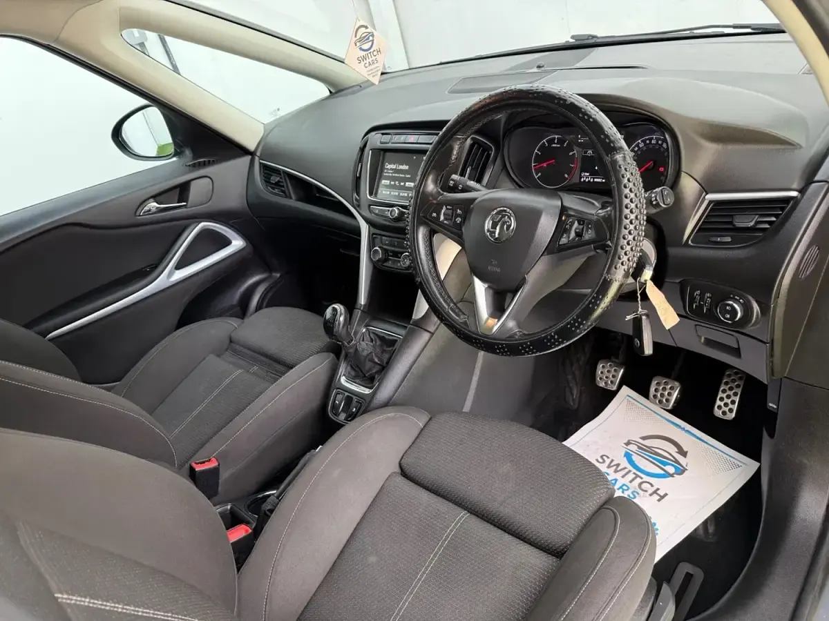 Used Vauxhall Zafira SRi 2017 Grey MPV
