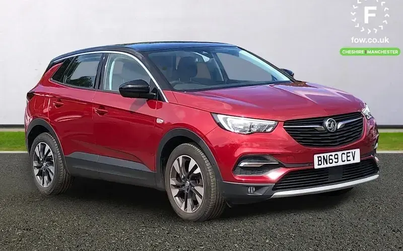Second-hand Vauxhall Grandland X Sport 131 CP (96 kW) 2019 SUV
