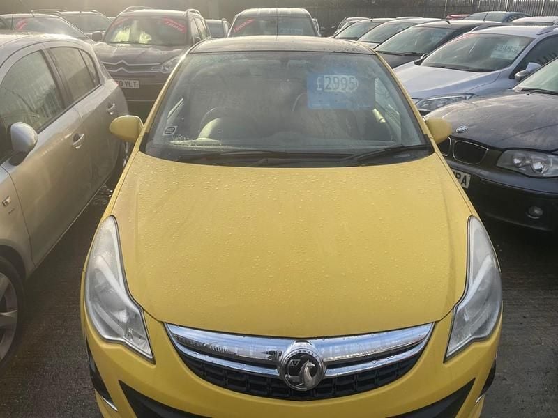 Yellow Used 2012 Vauxhall Corsa Edition Hatchback | £1,995 (Good price) - Image 1/4