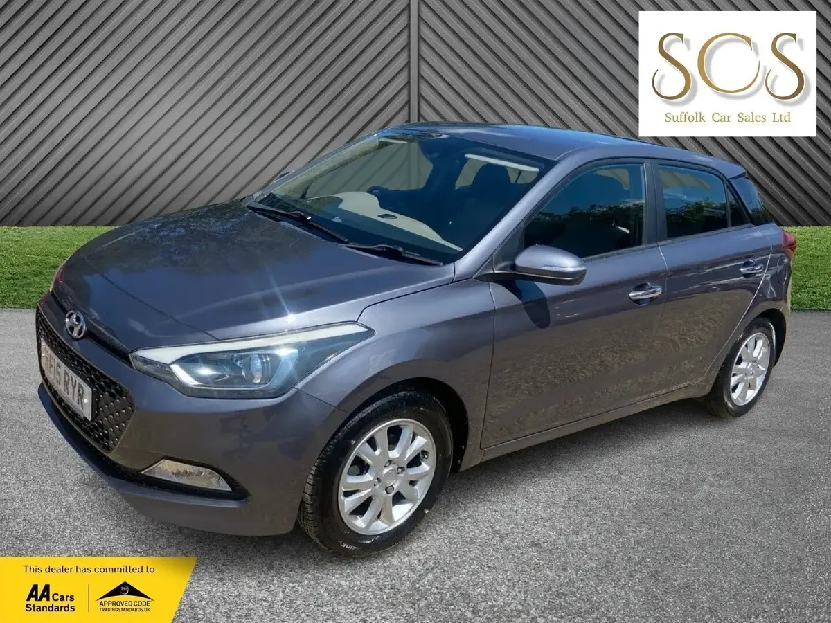 Used Hyundai i20 SE 100 HP (73 kW) 2015 Grey Hatchback