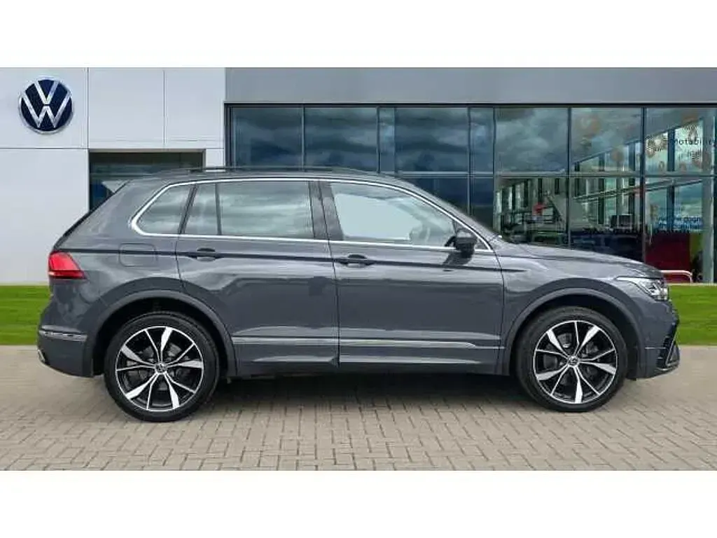 Used VW Tiguan 245 HP (180 kW) 2023 SUV