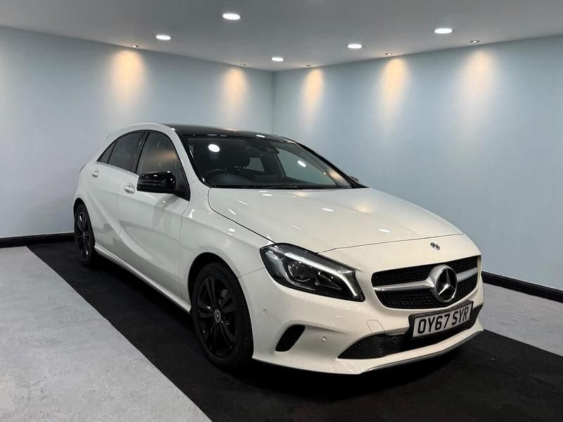 Used Mercedes A160 Premium 102 HP (75 kW) 2017 White Hatchback
