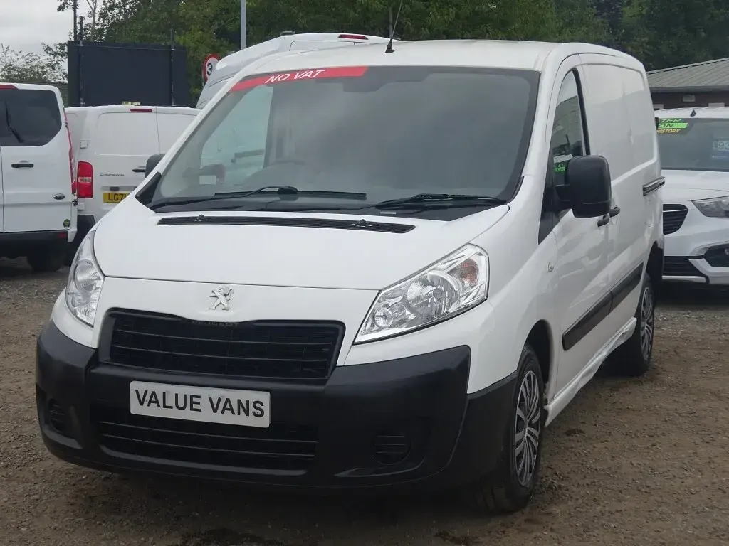 Used Peugeot Expert 90 HP (66 kW) 2016 White Van