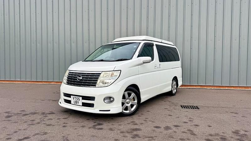 Used Nissan Elgrand 2023 White MPV