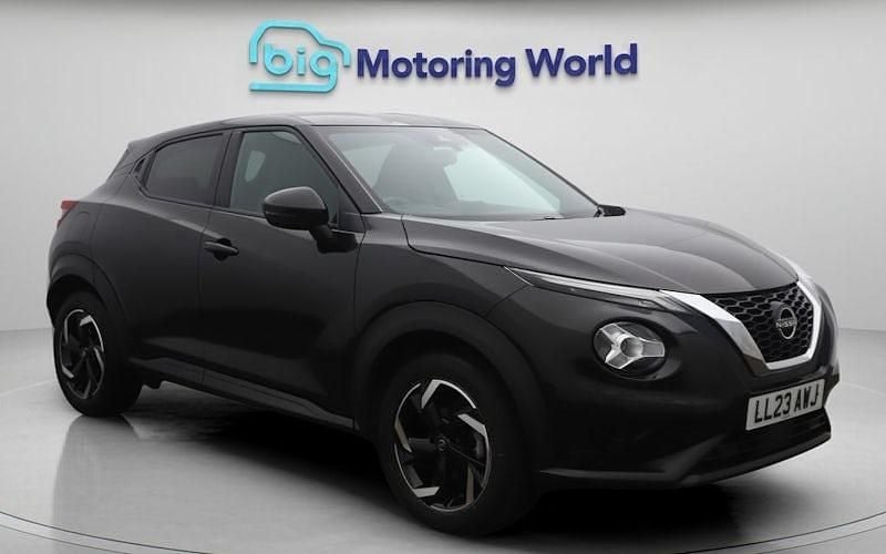Used 2023 Nissan Juke N-Connecta SUV | £11,400 (Fair price) - Image 1/4