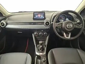 Used Mazda 2 Inclusive 90 HP (66 kW) 2021 Blue Hatchback