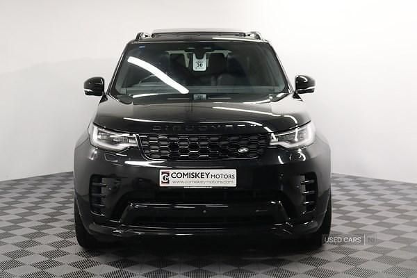 Used Land Rover Discovery 5 SE Dynamic 2023 Black SUV