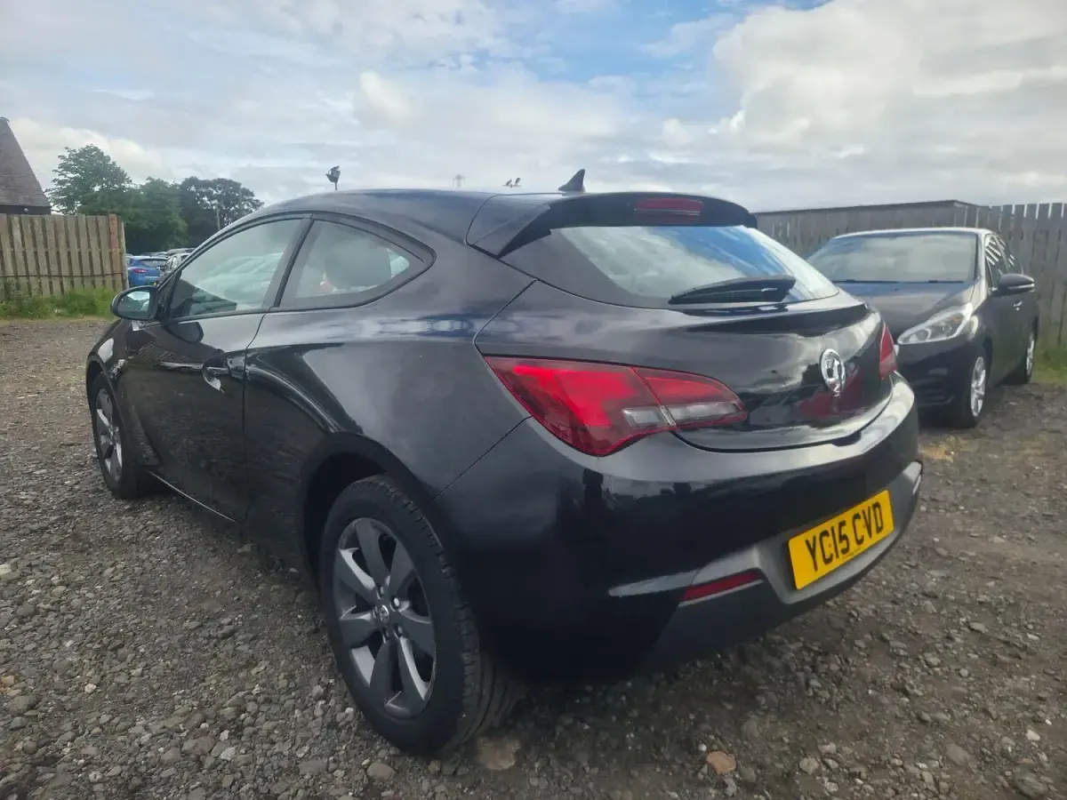 Used Vauxhall Astra GTC Sport 2015 Black Hatchback