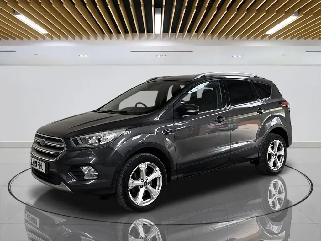 Used Ford Kuga Titanium 150 HP (110 kW) 2019 Grey SUV