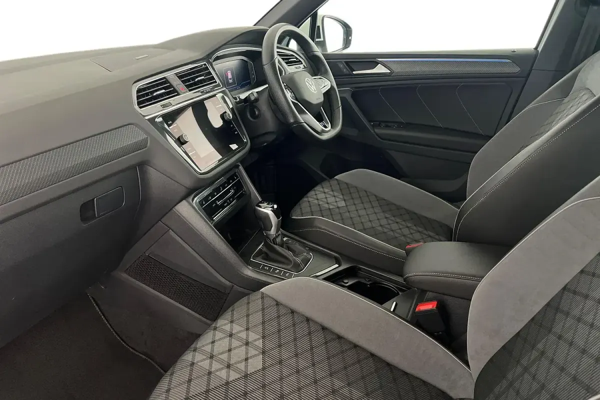 Used VW Tiguan R-line 2023 White SUV