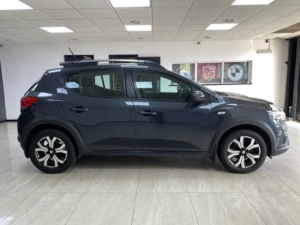 Used Dacia Sandero Prestige 91 HP (66 kW) 2022 Grey Hatchback