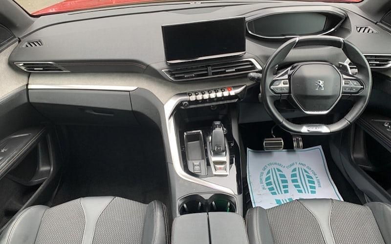 Used Peugeot 5008 GTi 181 HP (133 kW) 2022 Red SUV