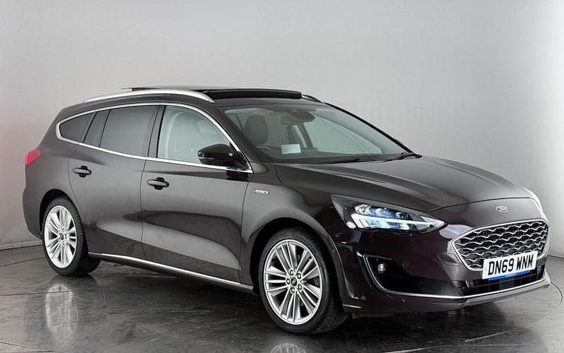 Mauve/purple Used 2019 Ford Focus Vignale Estate | £13,950 (Fair price) - Image 1/3