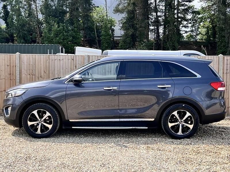 Used Kia Sorento 197 HP (144 kW) 2016 Grey SUV