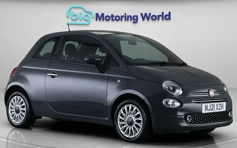 Used Fiat 500 Lounge 69 HP (50 kW) 2021 Hatchback