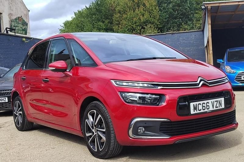 Red Used 2017 Citroën C4 Picasso Flair MPV | £6,750 (Super price) - Image 1/1