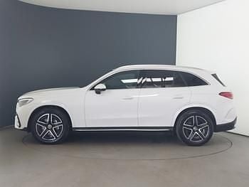 Used Mercedes GLC300 AMG line 258 HP (189 kW) 2024 White SUV