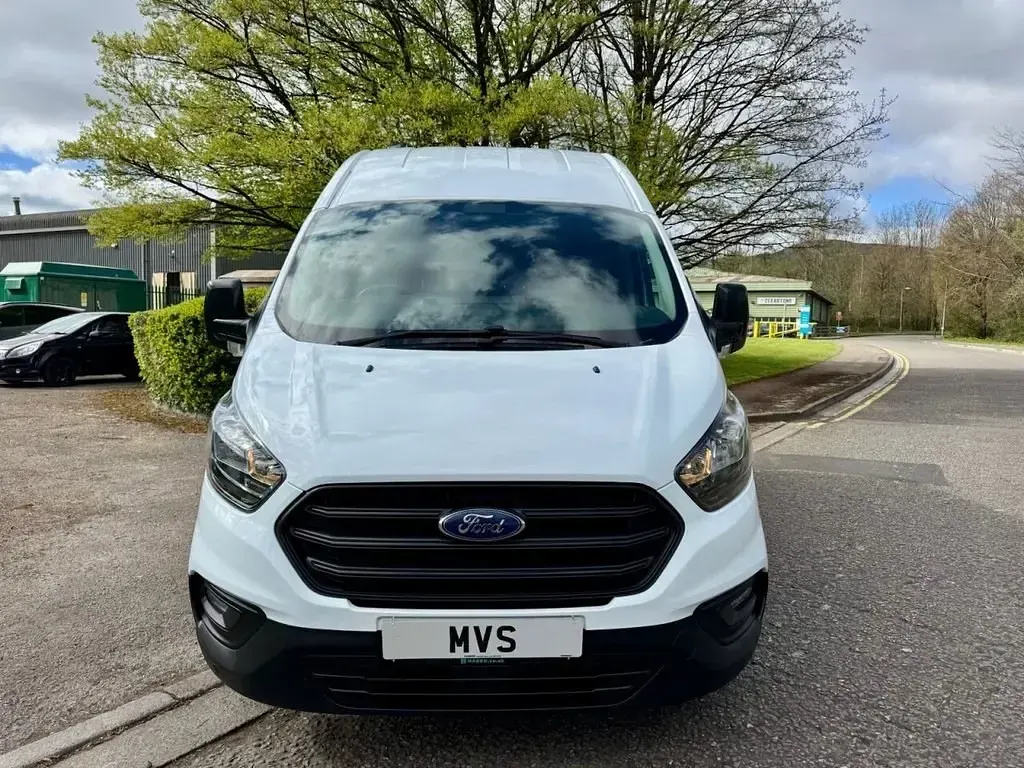 Usado Ford Transit Custom S 105 CV (77 kW) 2020 Blanco Van