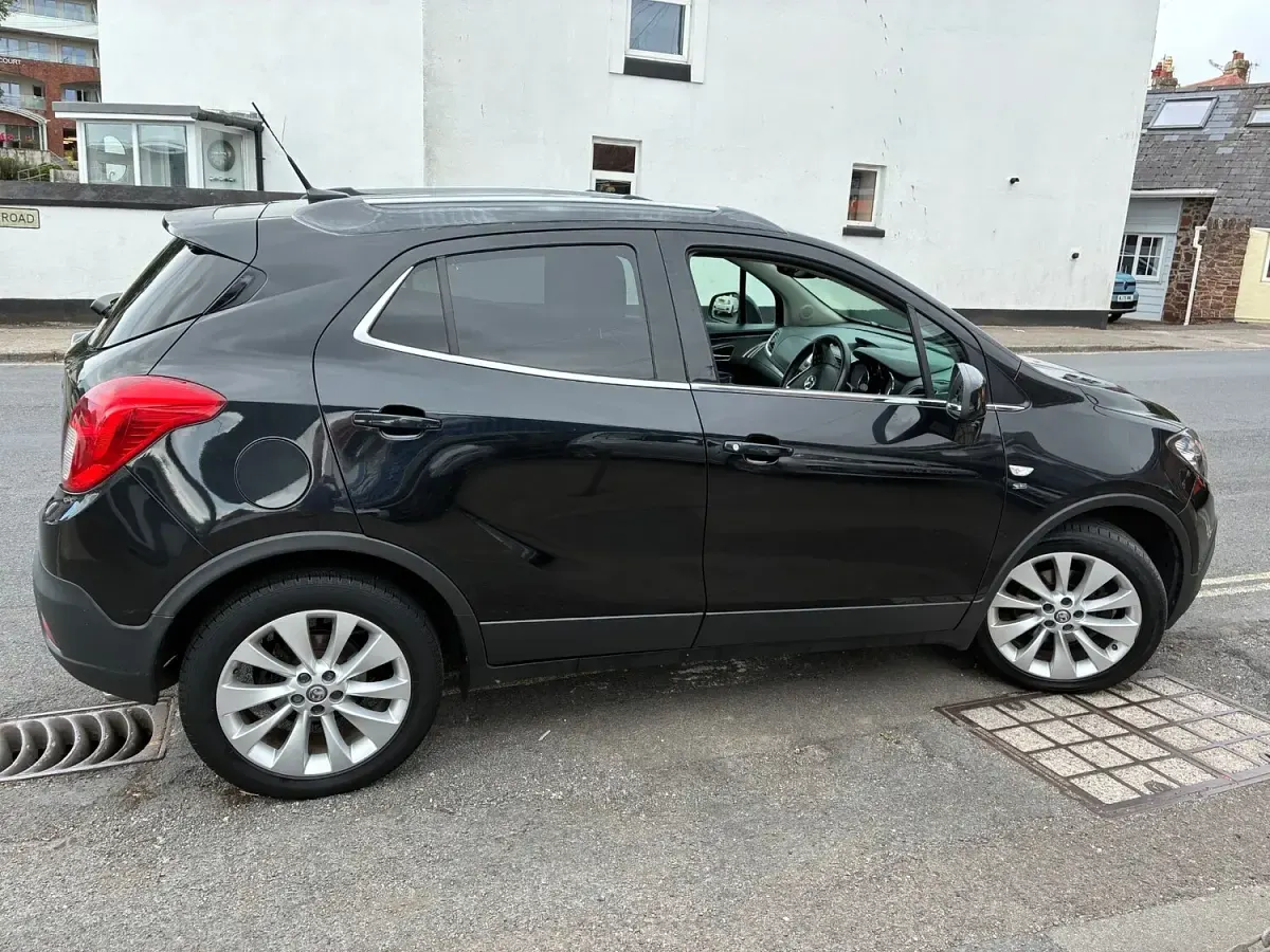 Used Vauxhall Mokka 130 HP (95 kW) 2014 Black SUV