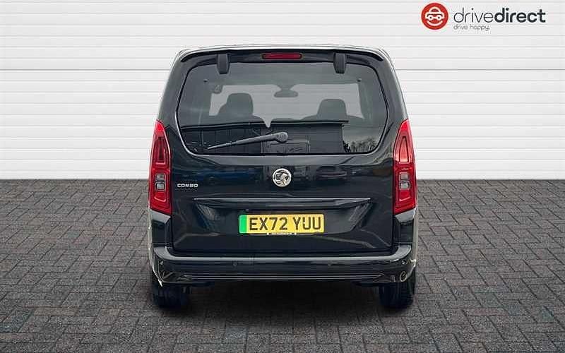 Used Vauxhall Combo 100 kW (136 HP) 2022 Black MPV