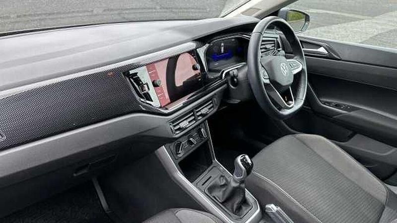 Usado VW Polo Match 95 HP (69 kW) 2024 Cinzento Citadino