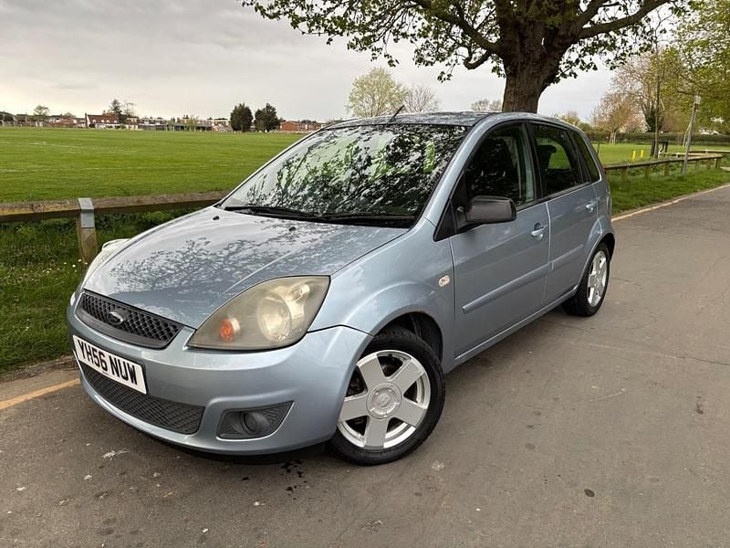 Used Ford Fiesta Zetec 74 HP (54 kW) 2006 Blue Hatchback