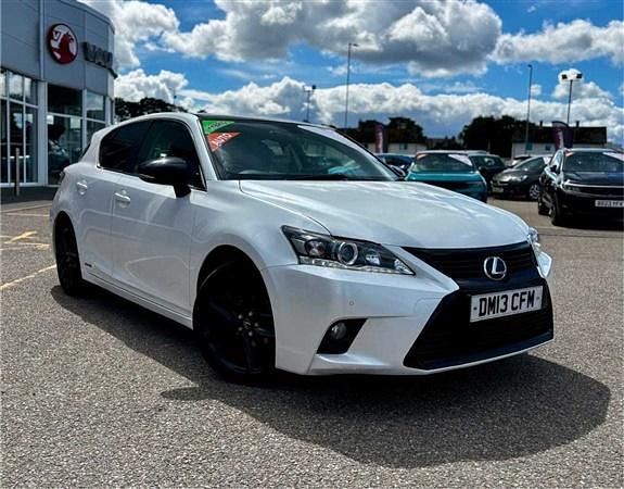 White blk Used 2017 Lexus CT200h Sport Line Hatchback | £12,995 (Fair price) - Image 1/1