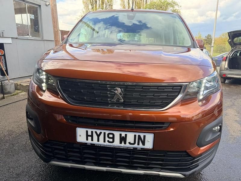 Second-hand Peugeot Rifter Allure 2019 Maro Monovolum