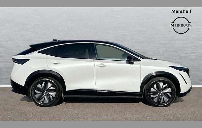 Used Nissan Ariya Evolve 175 kW (239 HP) 2022 White SUV